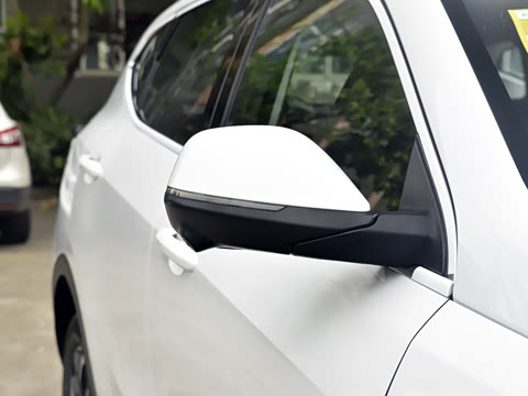 2025�� 1.5T �������а�