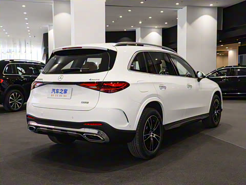 2025�� �Ŀ� GLC 260 L 4MATIC ������