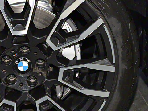 2023�� xDrive 40Li M�˶���װ