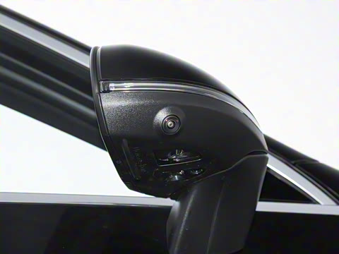 2025�� GLC 300 L 4MATIC ������ 7��