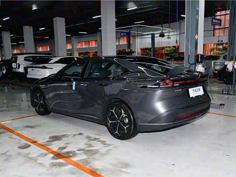 2025�� 230UltraǬ���Ǽ�ADS SE���̰�