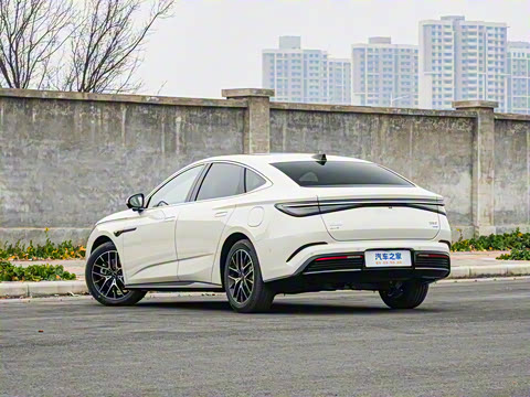 2025�� �Ǽݰ� DM-i 1.5L 125km ������