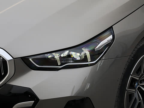 2024�� eDrive 35L M�˶���װ