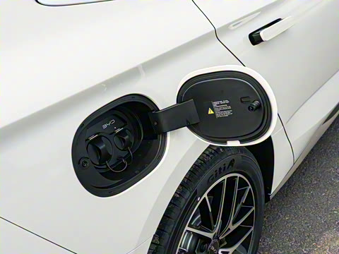 2025�� �Ǽݰ� DM-i 1.5L 125km �����