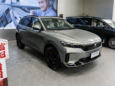 2025�� 318 259km ����̽����