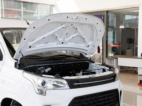 2025�� 1.5L �����Ϳͳ�(������)7��