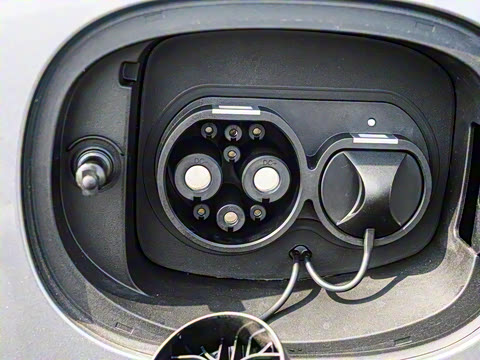 2025�� EV 545KM��Խ��