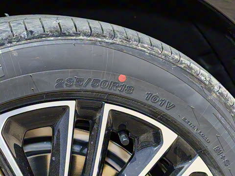 2025�� 130km EM-i ����