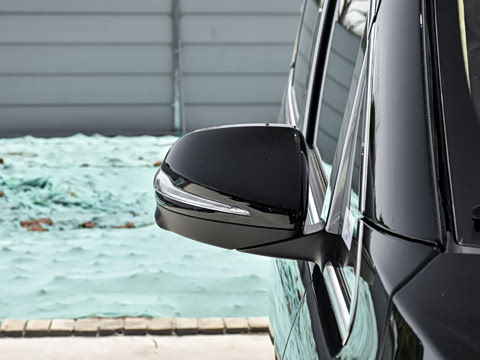 2025�� 2.0T �����