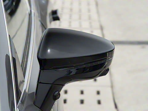 2025�� 130km EM-i ����