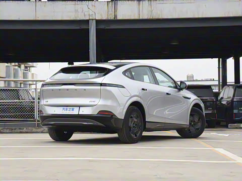 2025�� 625 ������ Max �Ƽ���