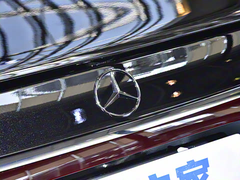 2025�� E 300 �������˶���