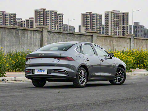 2025�� EV 510KM ���а�