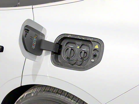 2025�� 130km EM-i �콢��