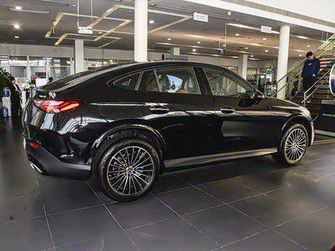 2025�� GLC 300 4MATIC ����SUV