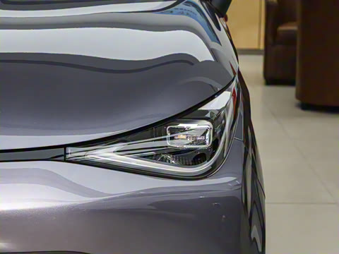 2025�� Mate 300km̤�˰�