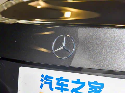 2025�� �Ŀ� C 260 L �˶���