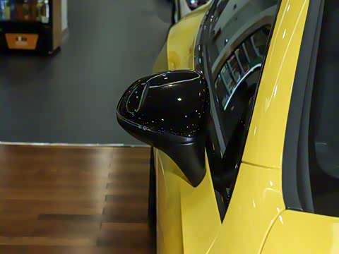 2025�� CLE 260 ���ܳ�