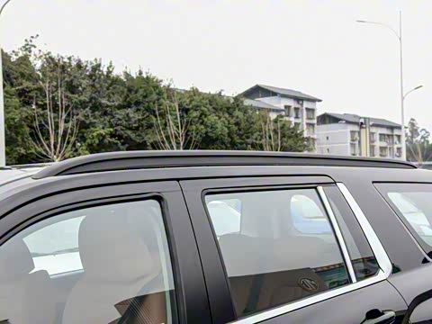 2025�� 2.0T�Զ������캽�� ����