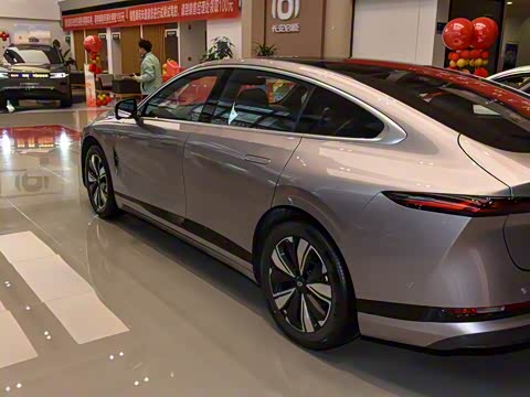 2025�� ��������� 525������