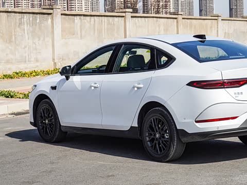 2025�� EV �Ǽݰ� 420KM������