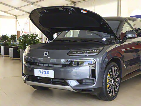 2025�� ������