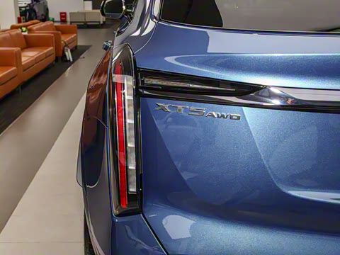 2025�� 2.0T �����