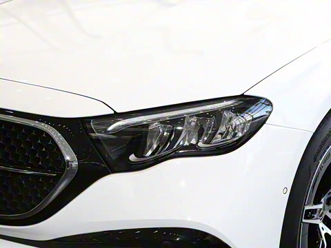 2025�� E 260 �˶���