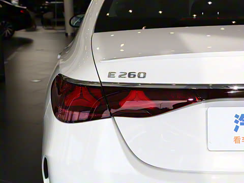 2025�� E 260 �˶���