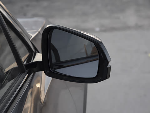 2025�� EM-i 115km ̽����