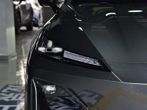 2025�� 215Max ��ΪǬ���Ǽ�ADS SE���̰�