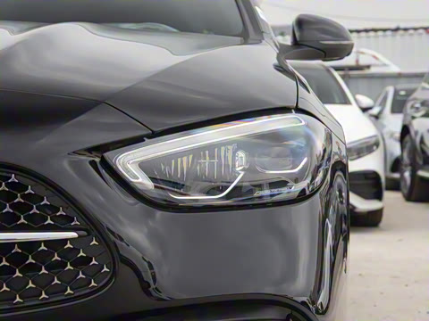 2025�� �Ŀ� C 260 L �ҹ�˶���