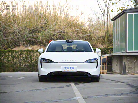 2025�� 785km Ultra