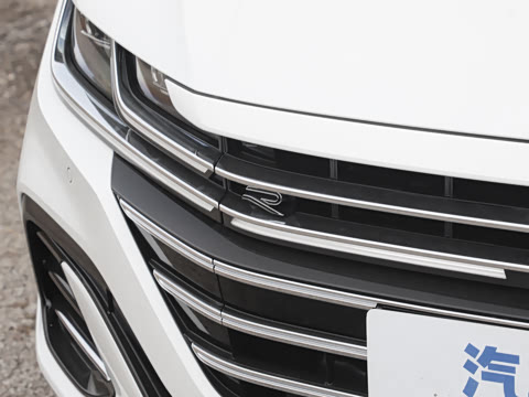 2025�� 380TSI ��Ŀ ������