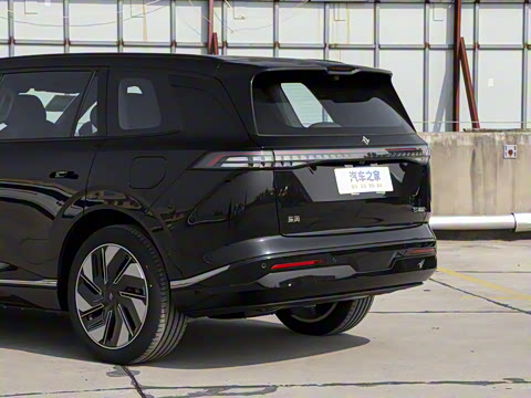 2025�� 210Ultra���̰� 6��