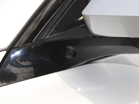 2025�� 210Ultra���̰� 6��