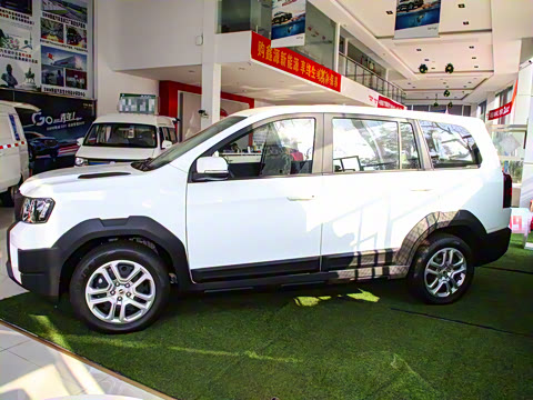 2022�� 1.5L �ֶ���Ӣ�� 5��