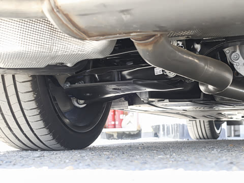 2025�� M240i xDrive