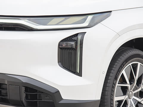 2025�� 180km Ultra ���������״��