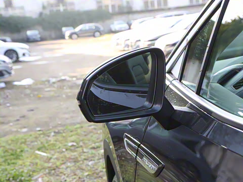 2025�� 380TSI ���������Ѿ�Pro  ������ 6��