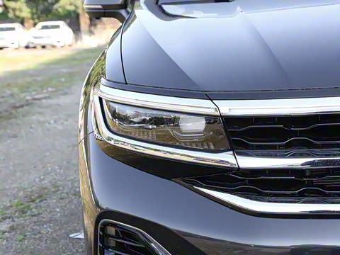 2025�� 380TSI ���������Ѿ�Pro  ������ 6��