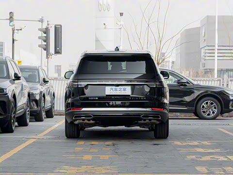 2024�� 3.0T V6 �������Ű� ����