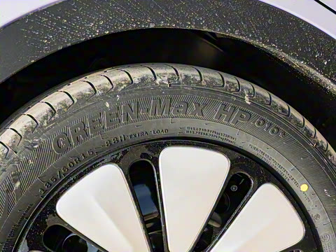 2025�� 333km ��Ϭ������