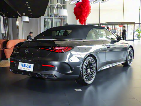 2025�� CLE 260 ������ܳ�