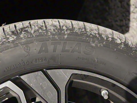 2025�� EM-i 115km ̽��+��