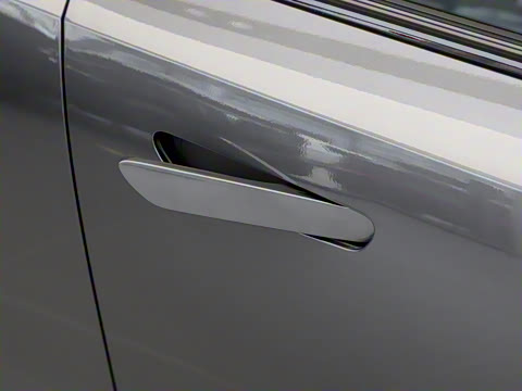 2025�� 300Ultra  �����Ǽ�AD PRO���̰�