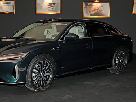 2025�� ������