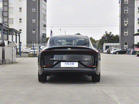 2025�� ��������� 710�콢��