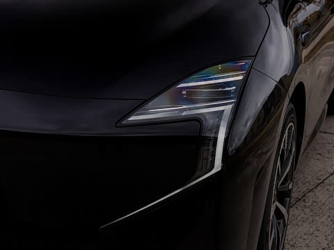 2025�� Air 530km D����