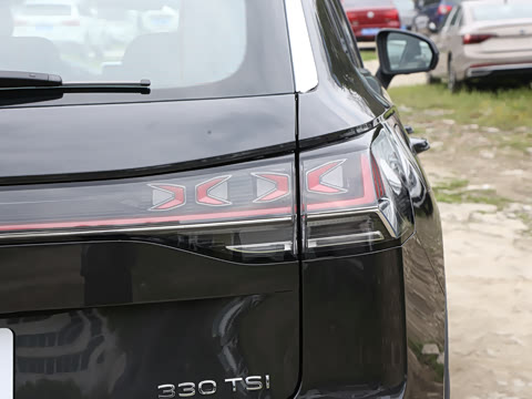 2025�� ������ 330TSI